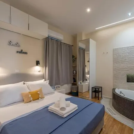 Urban Luxury Haven In Center Athens